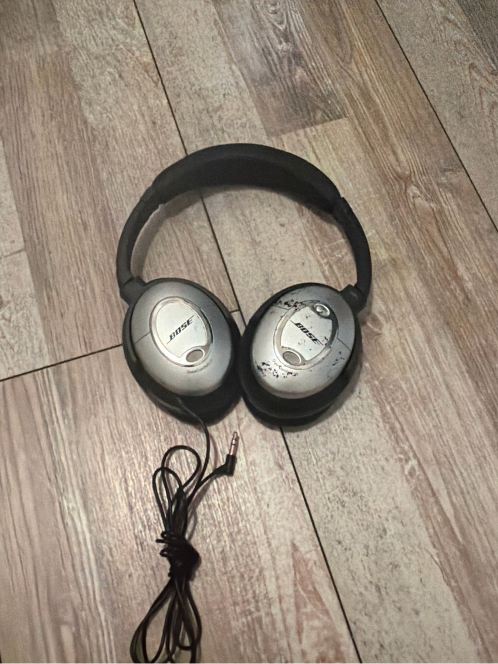 Bose QuietComfort 15 QC15 Acoustic Noise Cancelling Wired Headphones Silver